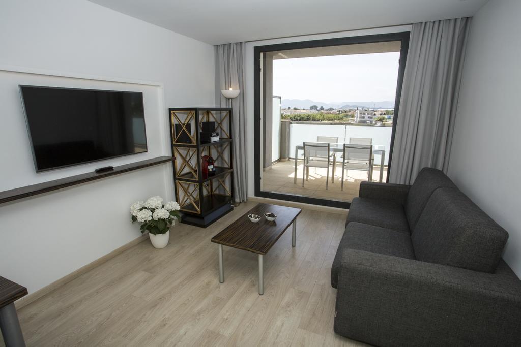 Superior Apartment,445241628:JPEG