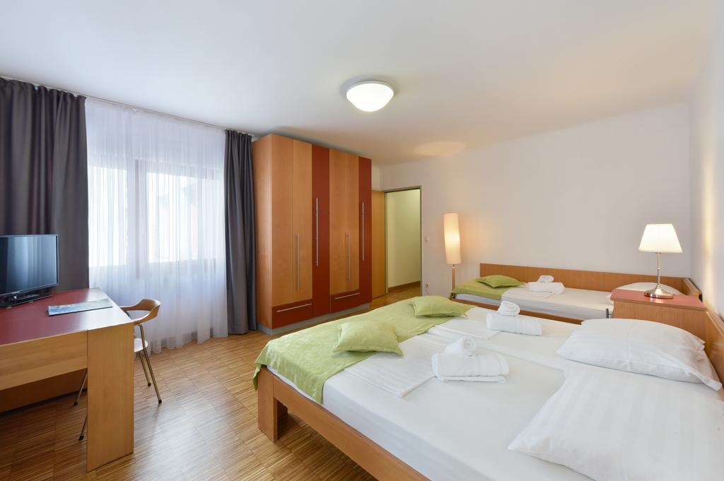 Chambre Triple