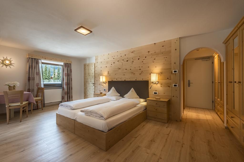 Suite Junior con Vista Montagna