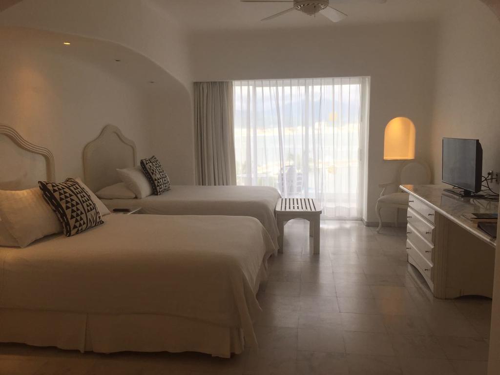 Brisas Beach Club withTwo Beds