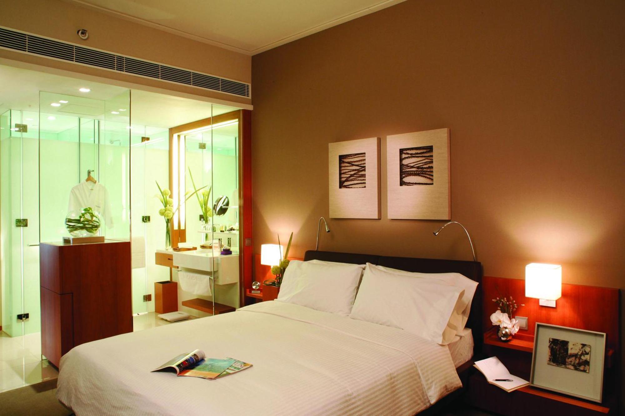 Superior Room with Queen Bed,1277443888:JPEG