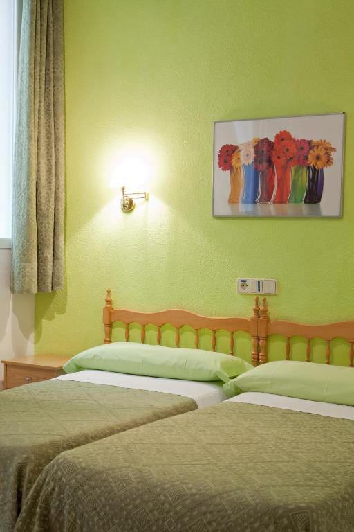 Tweepersoonskamer met 2 Aparte Bedden