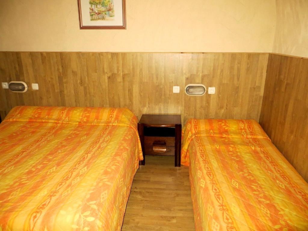 Triple Room,1589428492:JPEG
