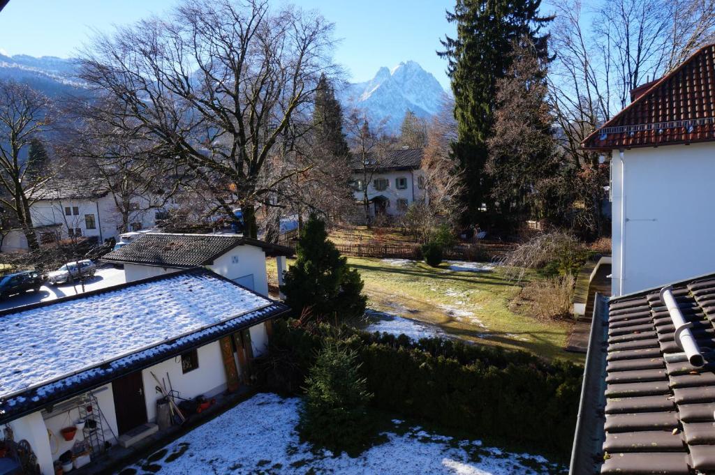 Einzelzimmer mit Balkon