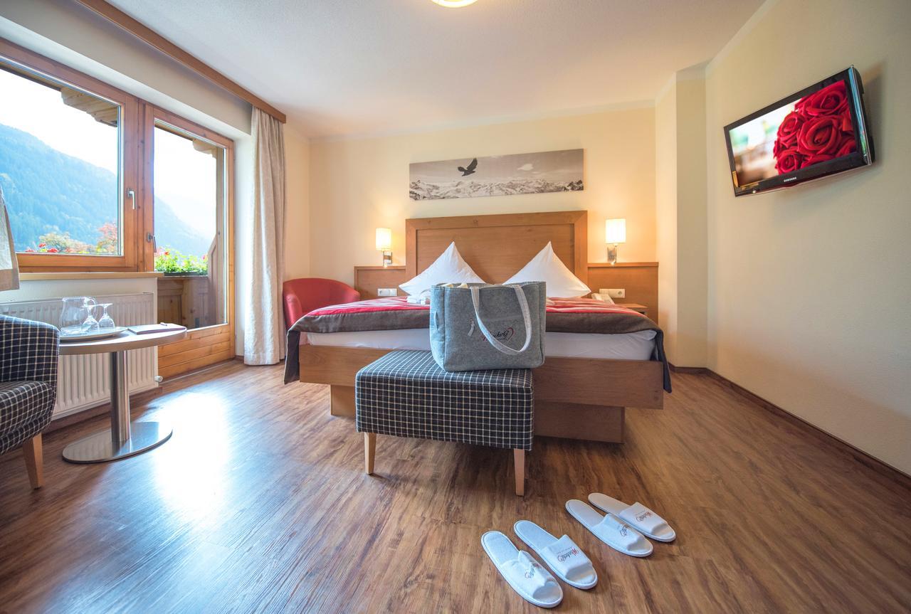 Standard Doppelzimmer „OANFOCH _ DAHUAM" mit Balkon