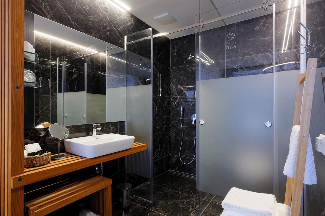 Chambre Double ou Lits Jumeaux Supérieure avec Balcon - Vue sur Mer