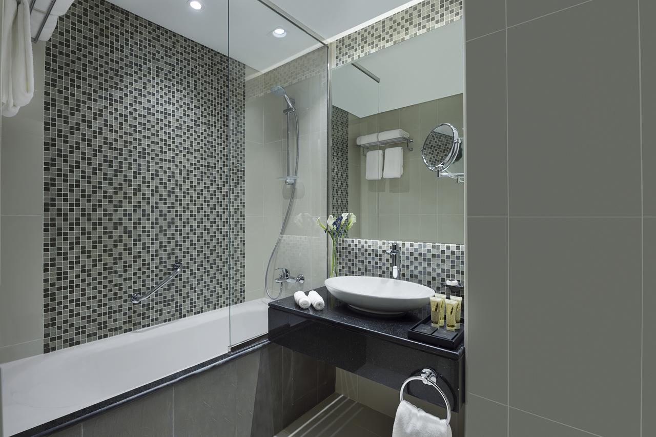 Suite met Een Slaapkamers en Eigen Balkon - Gedeeltelijk Uitzicht op Burj Khalifa