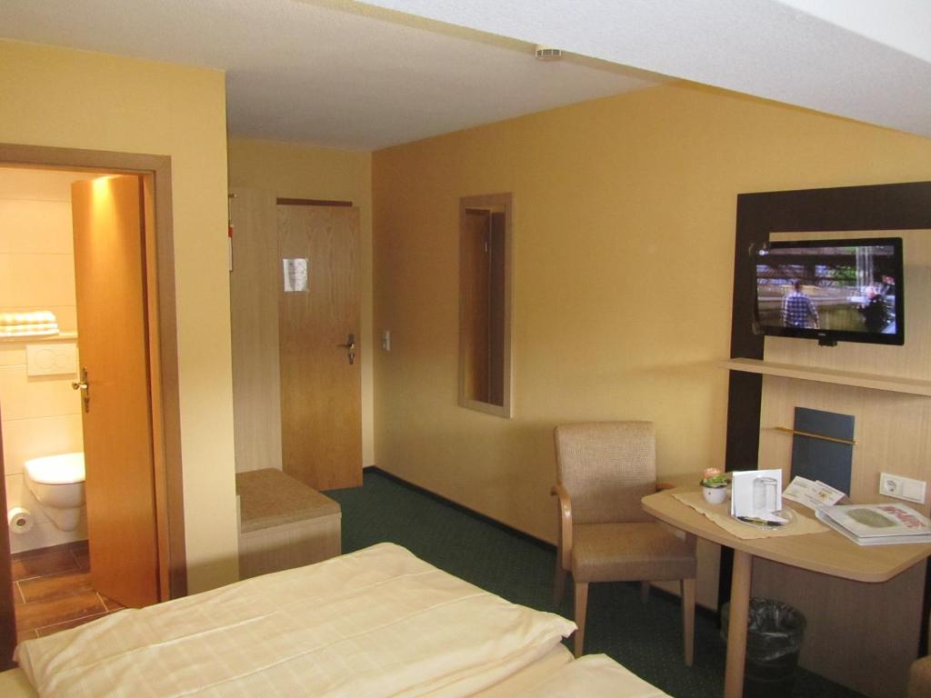 Doppelzimmer mit Balkon