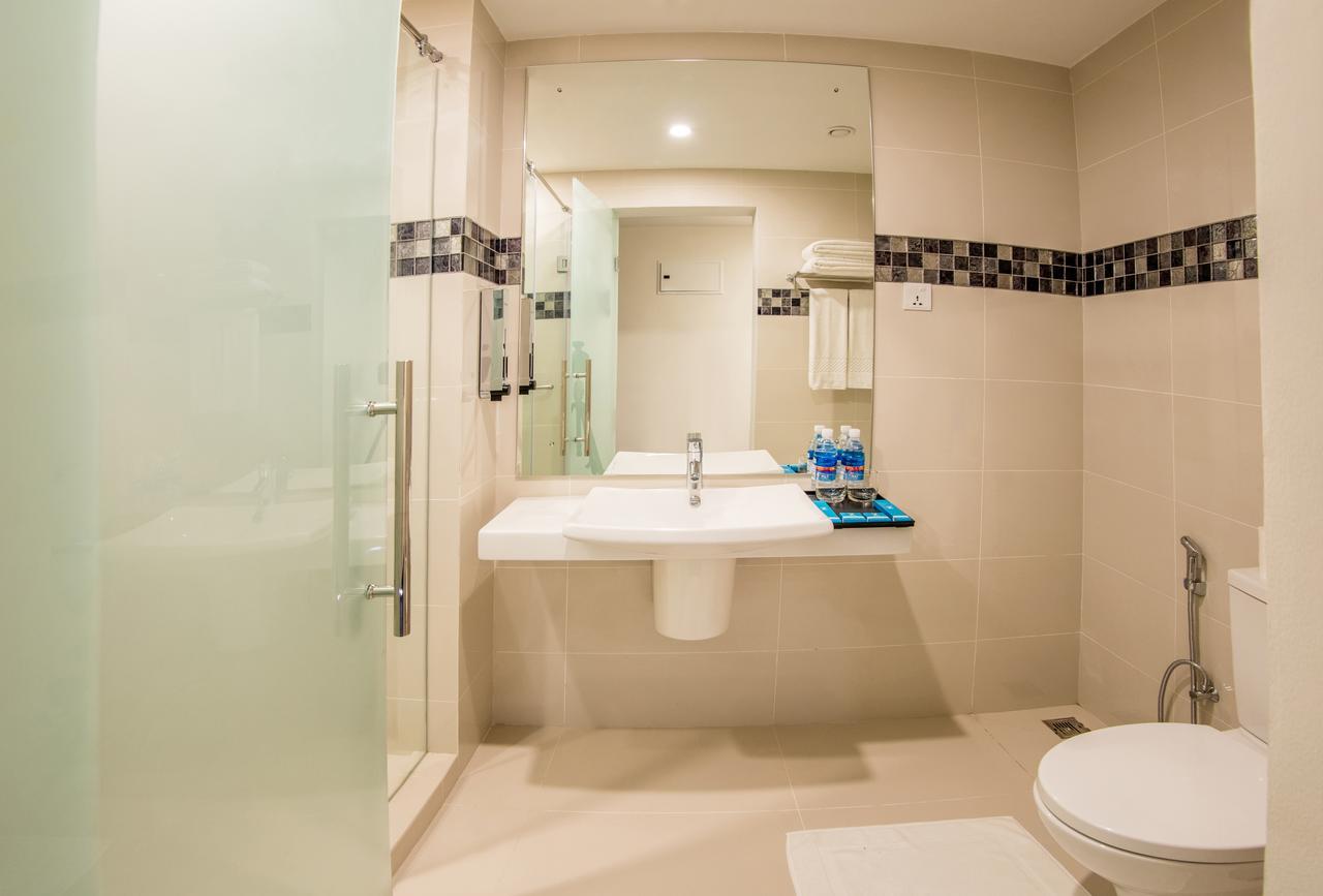 Superior Twin Room with 20% off on Laundry Services