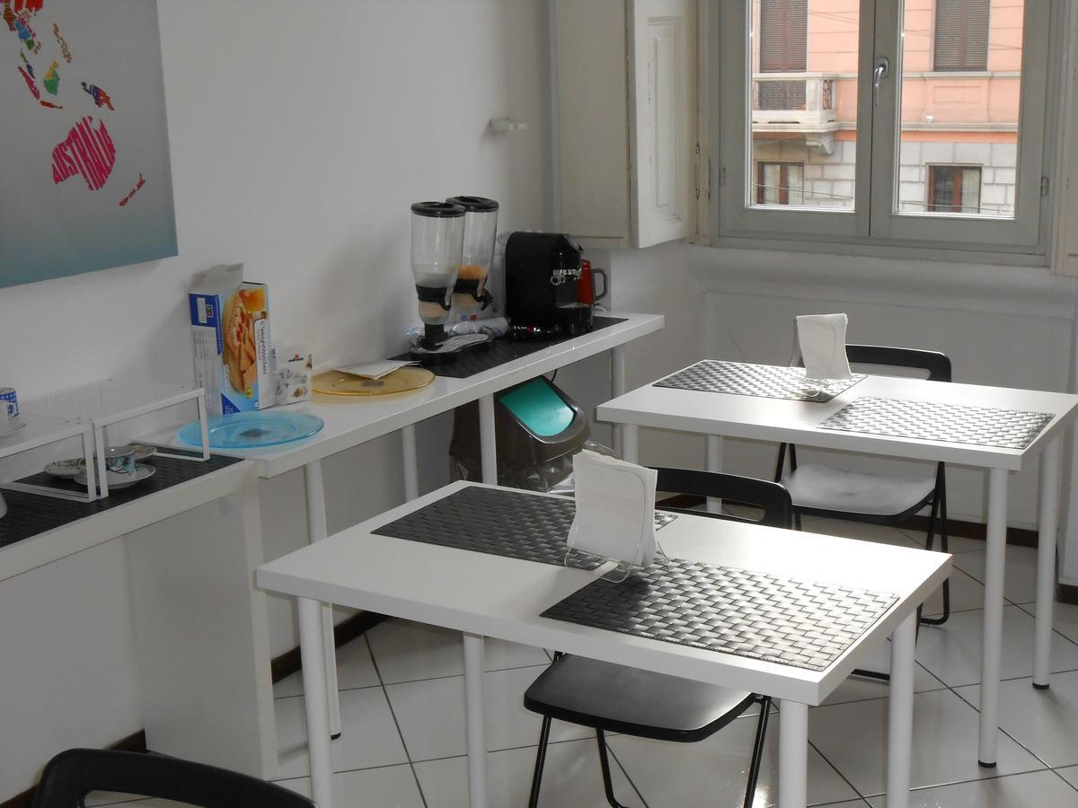 Tweepersoonskamer met 1 of 2 Bedden en Gedeelde Badkamer