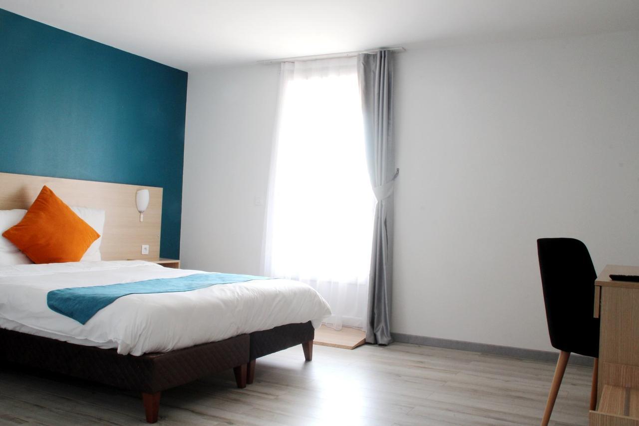 Chambre Double - Accessible aux Personnes à Mobilité Réduite