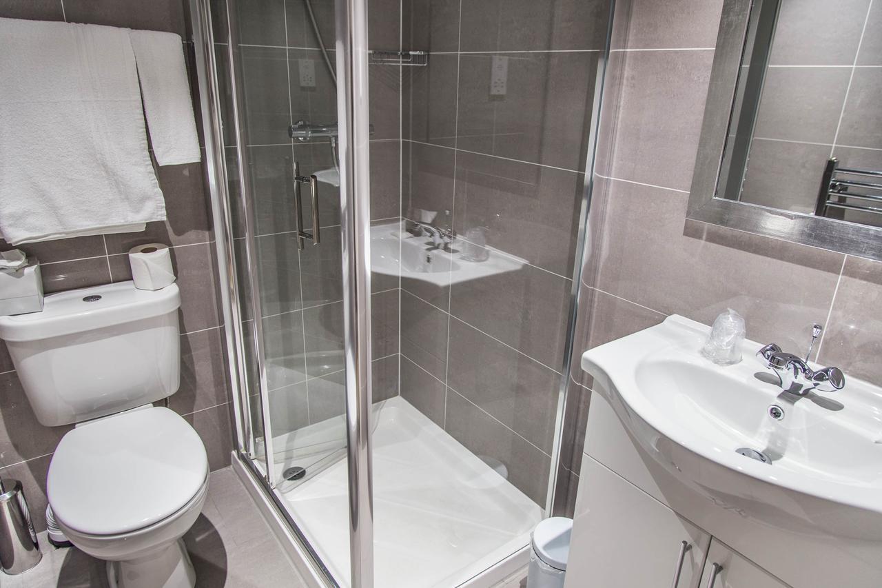 Camera Singola con Bagno Privato