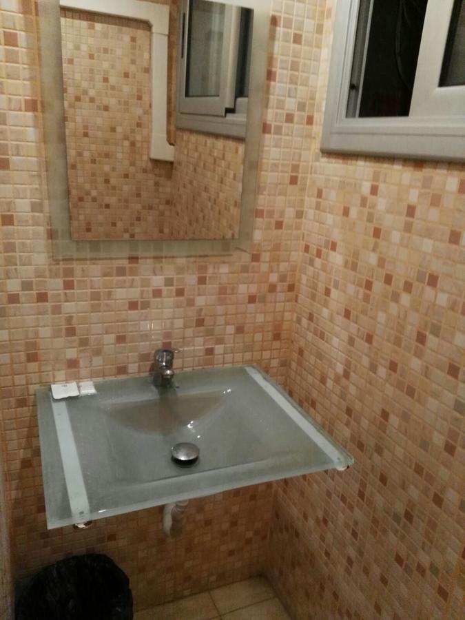 Camera Singola Basic con Bagno in Comune