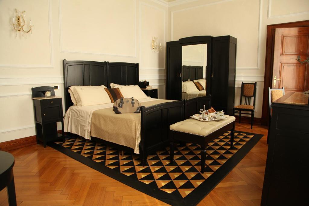 Doppelzimmer mit seitlichem Seeblick