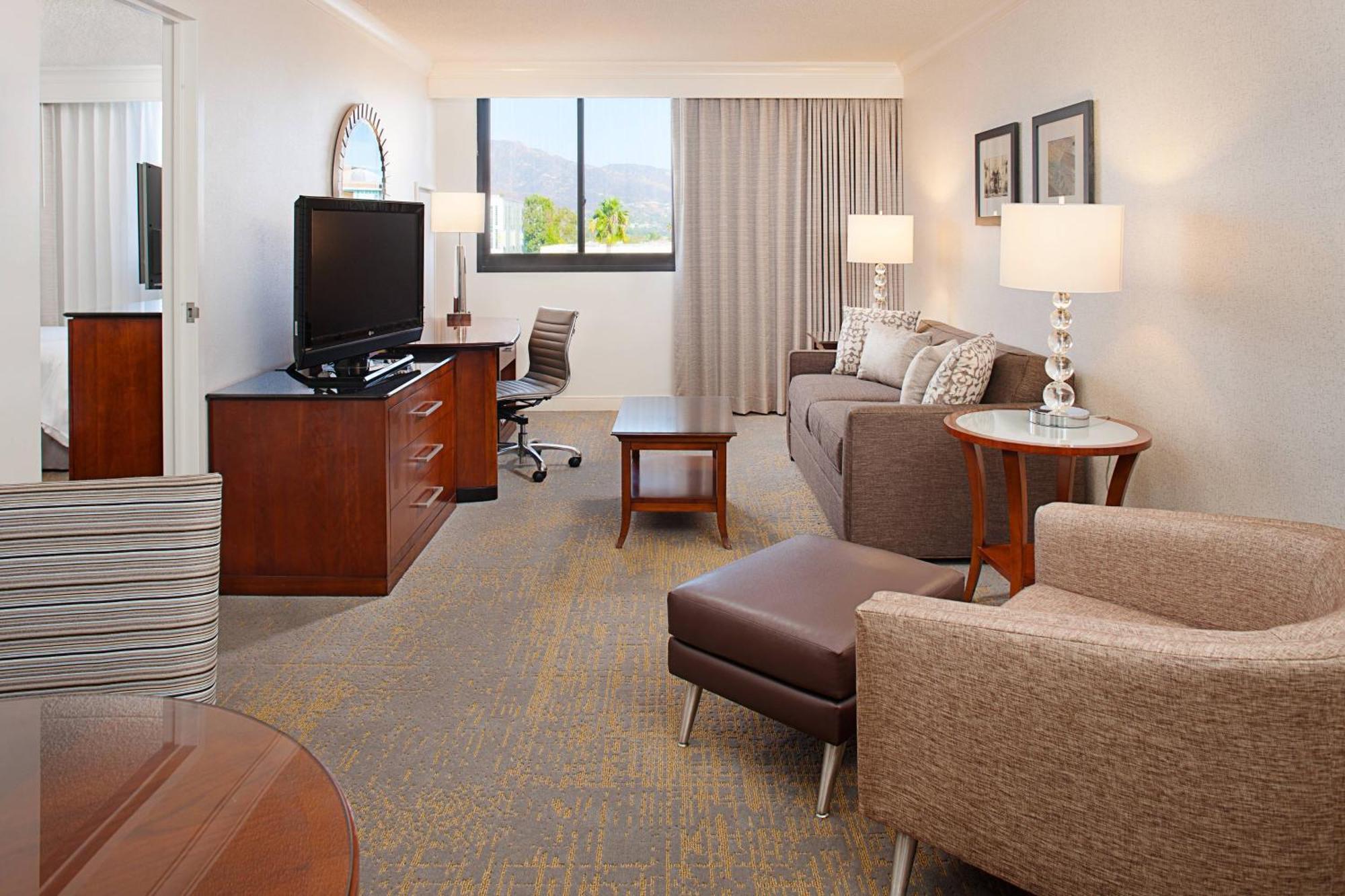 Executive Two-Bedroom Double Suite
