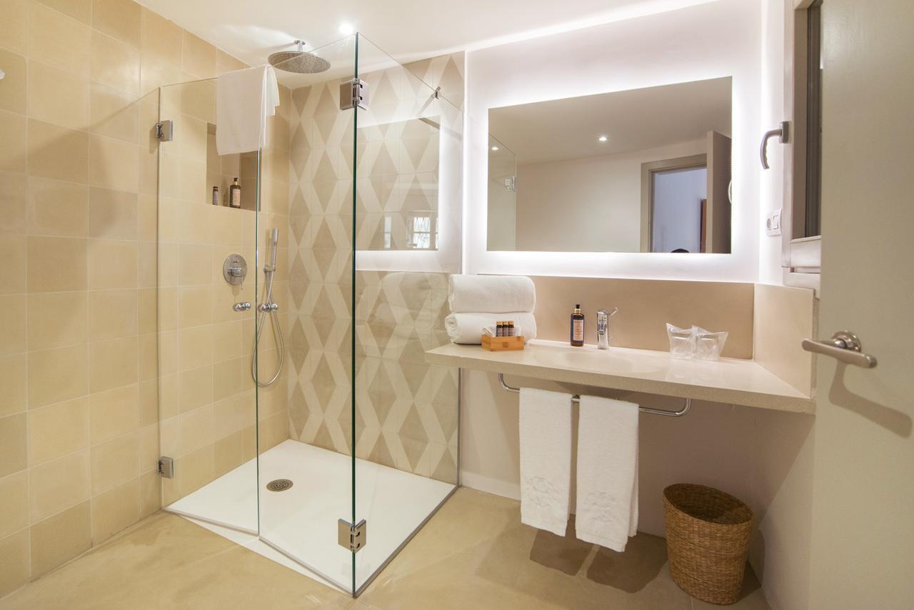 Chambre Double - Accessible aux Personnes à Mobilité Réduite