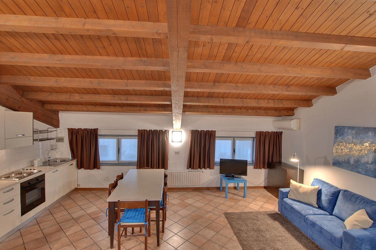 Appartamento con 2 Camere da Letto