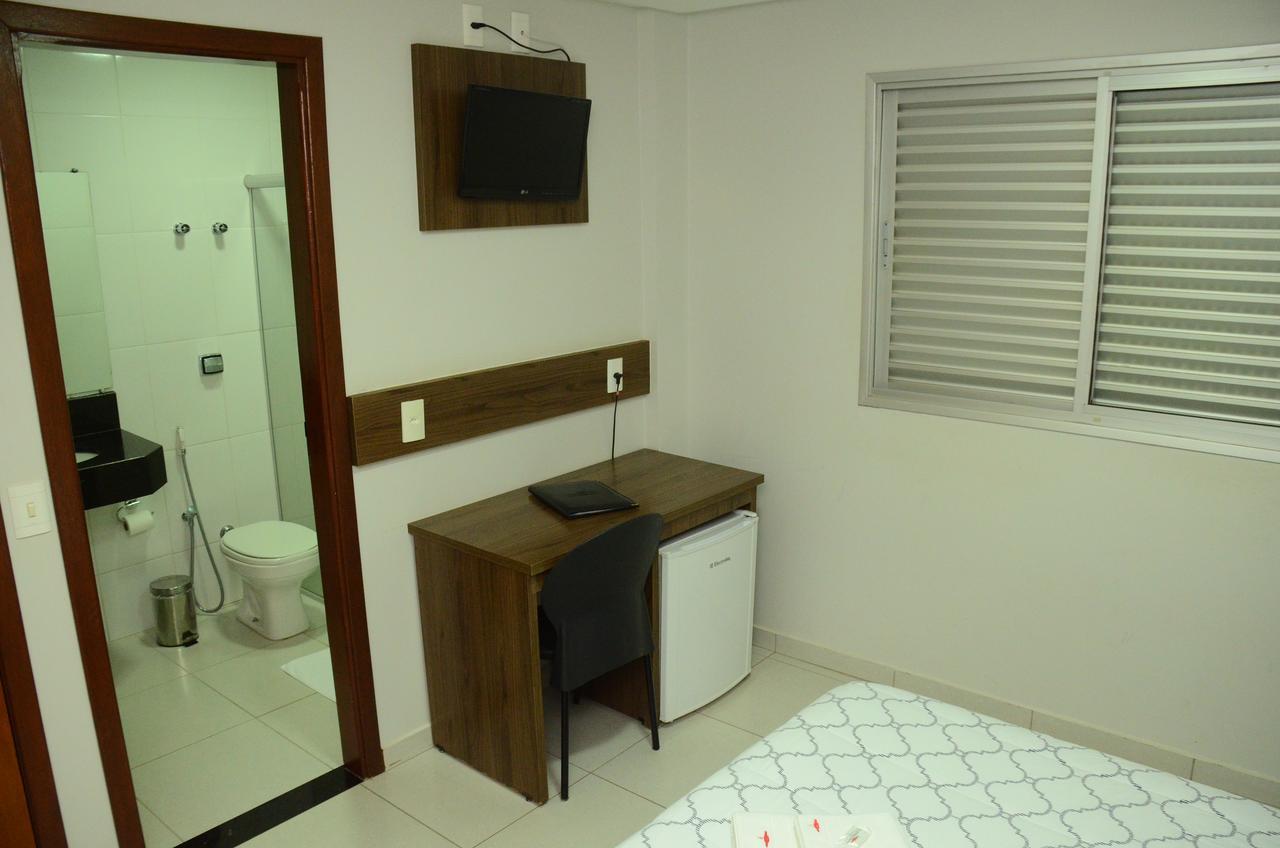 Standard Double Room,549249279:JPEG