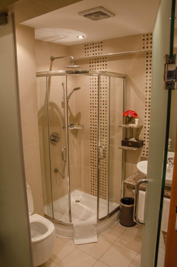 Quarto Standard com 2 Camas de Solteiro