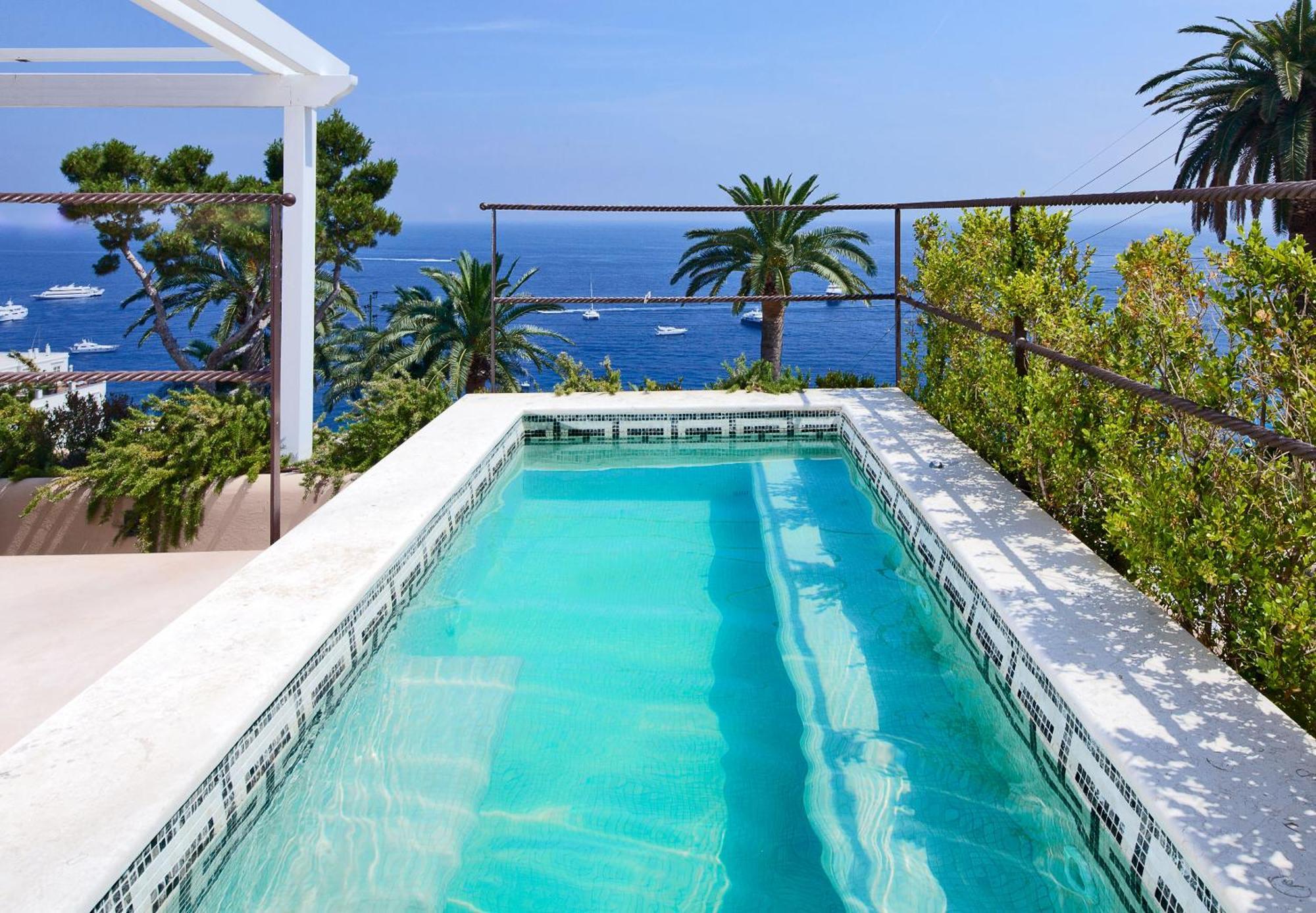 Suite con Piscina e Vista Mare