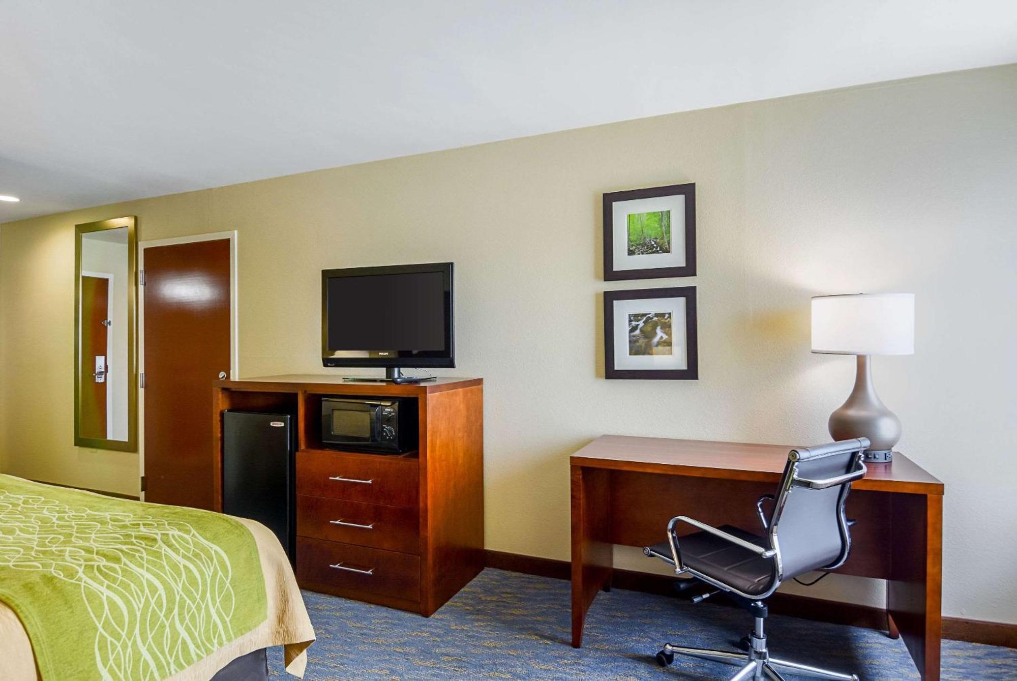 King Room - Accessible/Non-Smoking