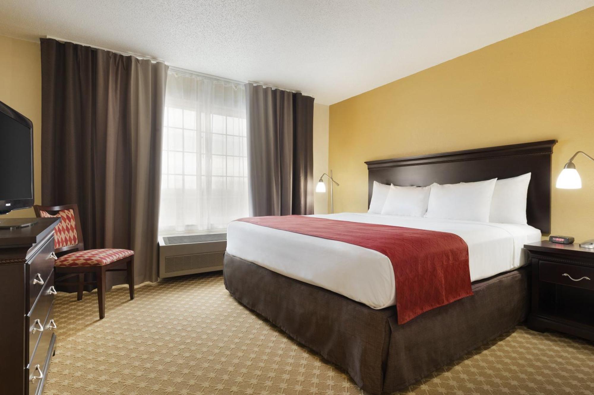 One-Bedroom King Suite with Sofa Bed