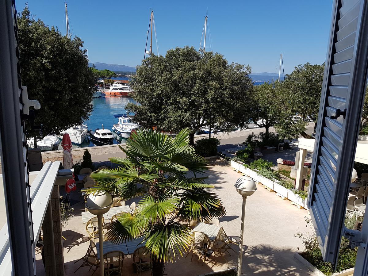 Camera Matrimoniale/Doppia con Letti Singoli con Vista Mare