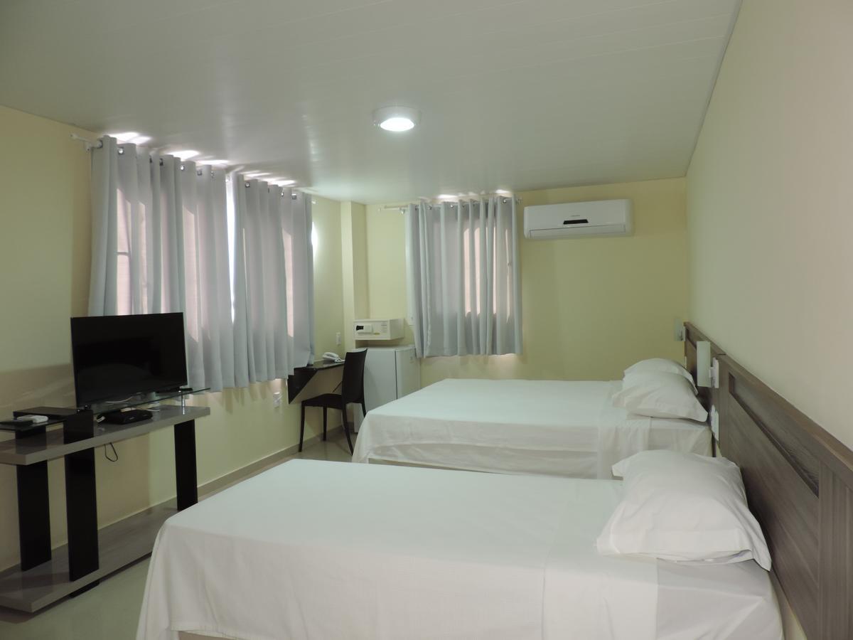 Quarto Duplo