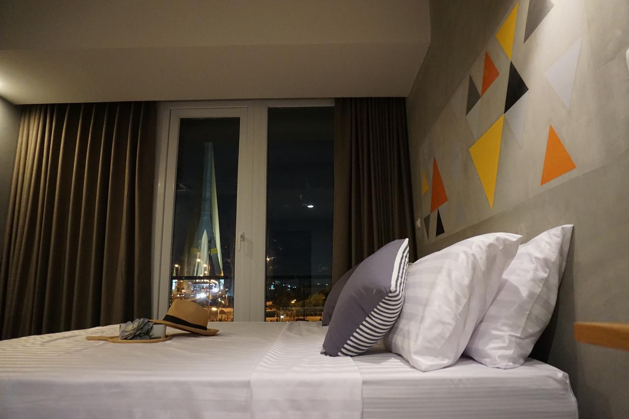 Superior Kamer met Kingsize Bed - Uitzicht op Rama VIII-Brug