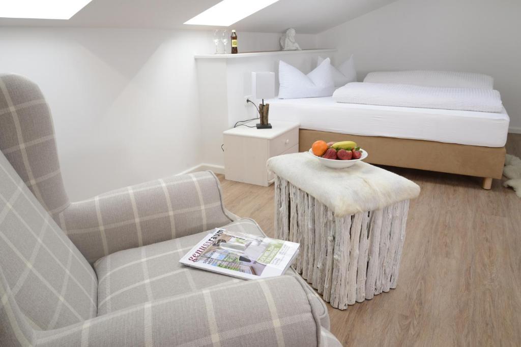 Comfort Doppelzimmer mit Balkon und Seeblick