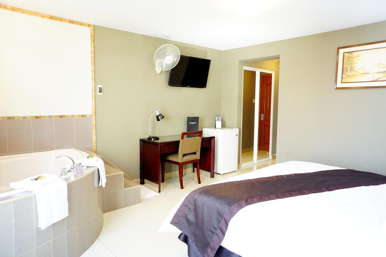 Suite con bañera de hidromasaje