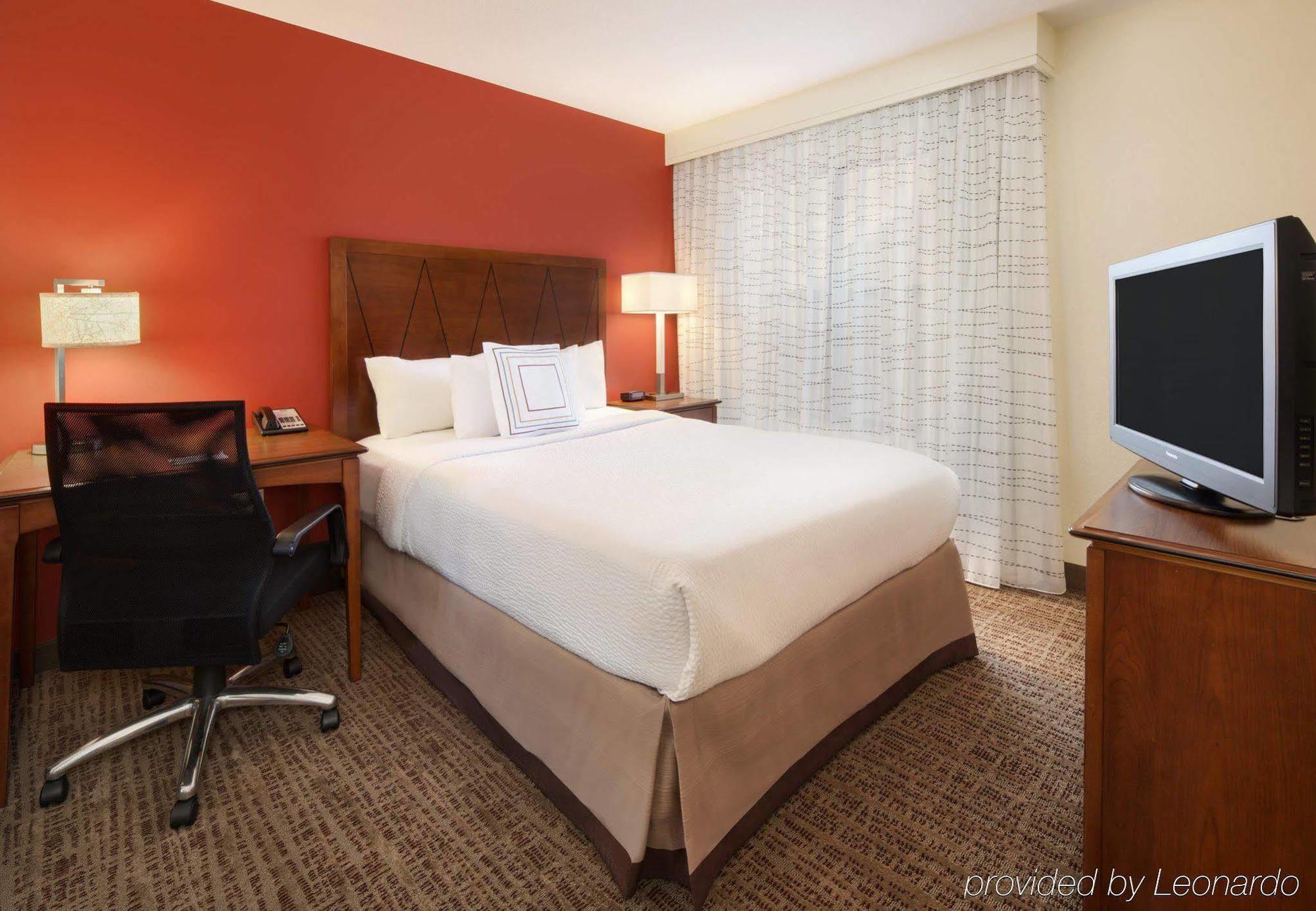 2 Bedroom Suite,762141085:JPEG