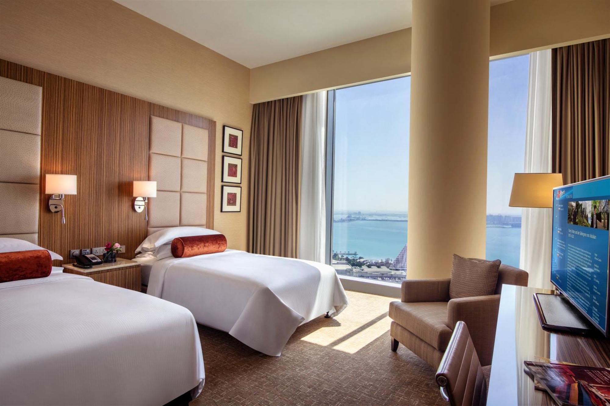 Guest Room – Twin Bed, Beach Access Passes