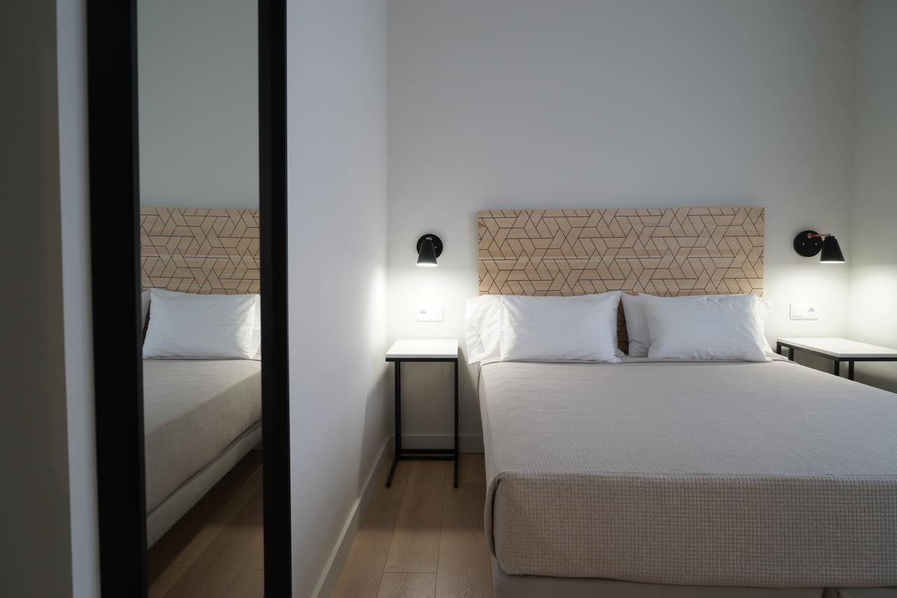 Standard Double Room,586953864:JPEG