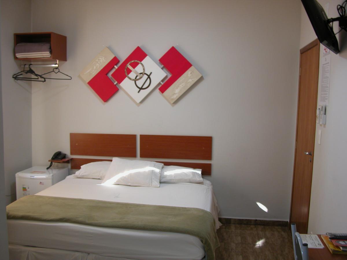 Quarto com Cama King-size