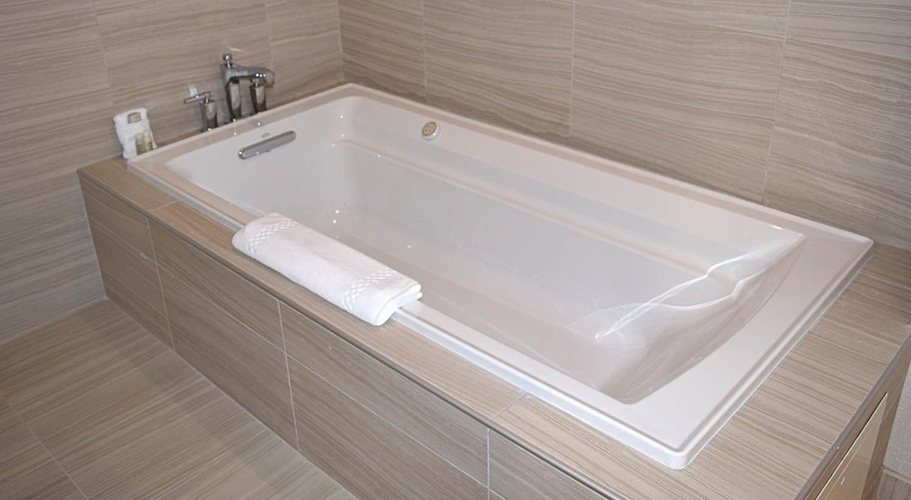 King Suite ADA