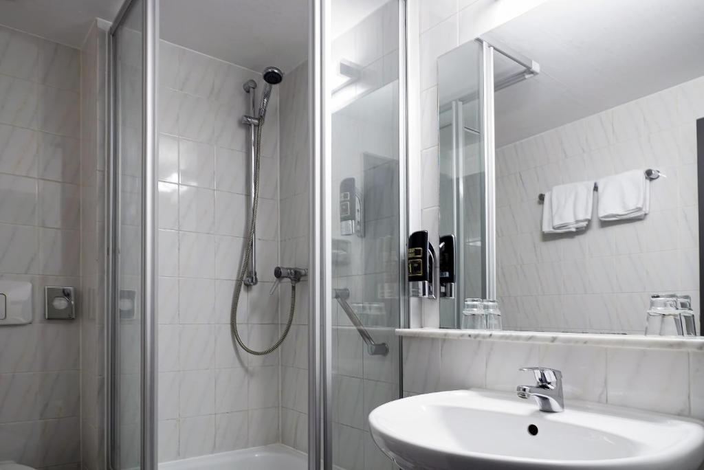 Standard Single Room,1710581445:JPEG