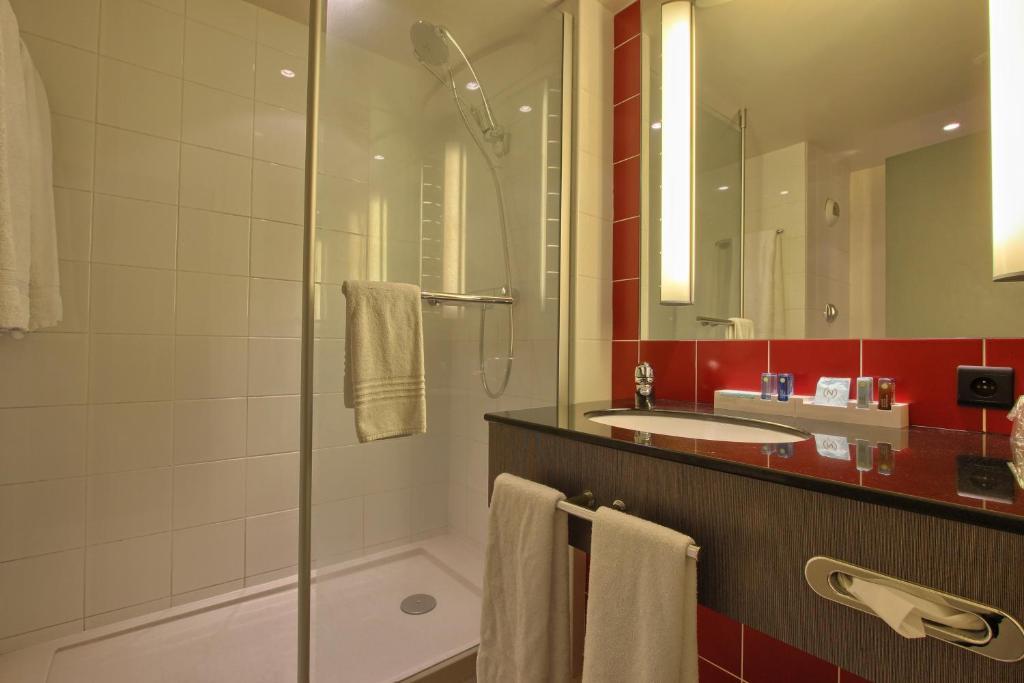 Chambre Lit Queen-Size Supérieure avec Canapé-Lit