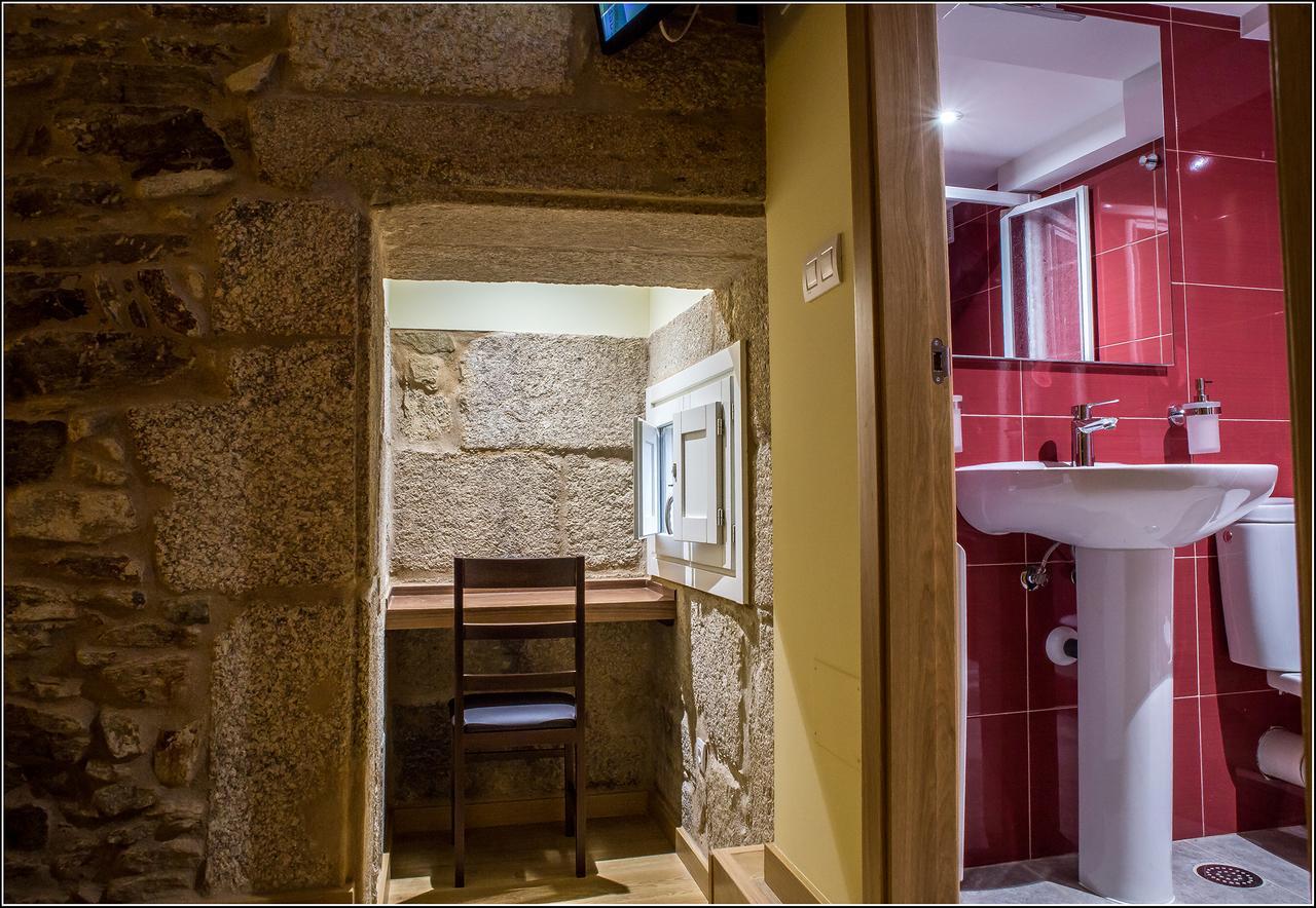 Quadruple Room with Private Bathroom,613884430:JPEG
