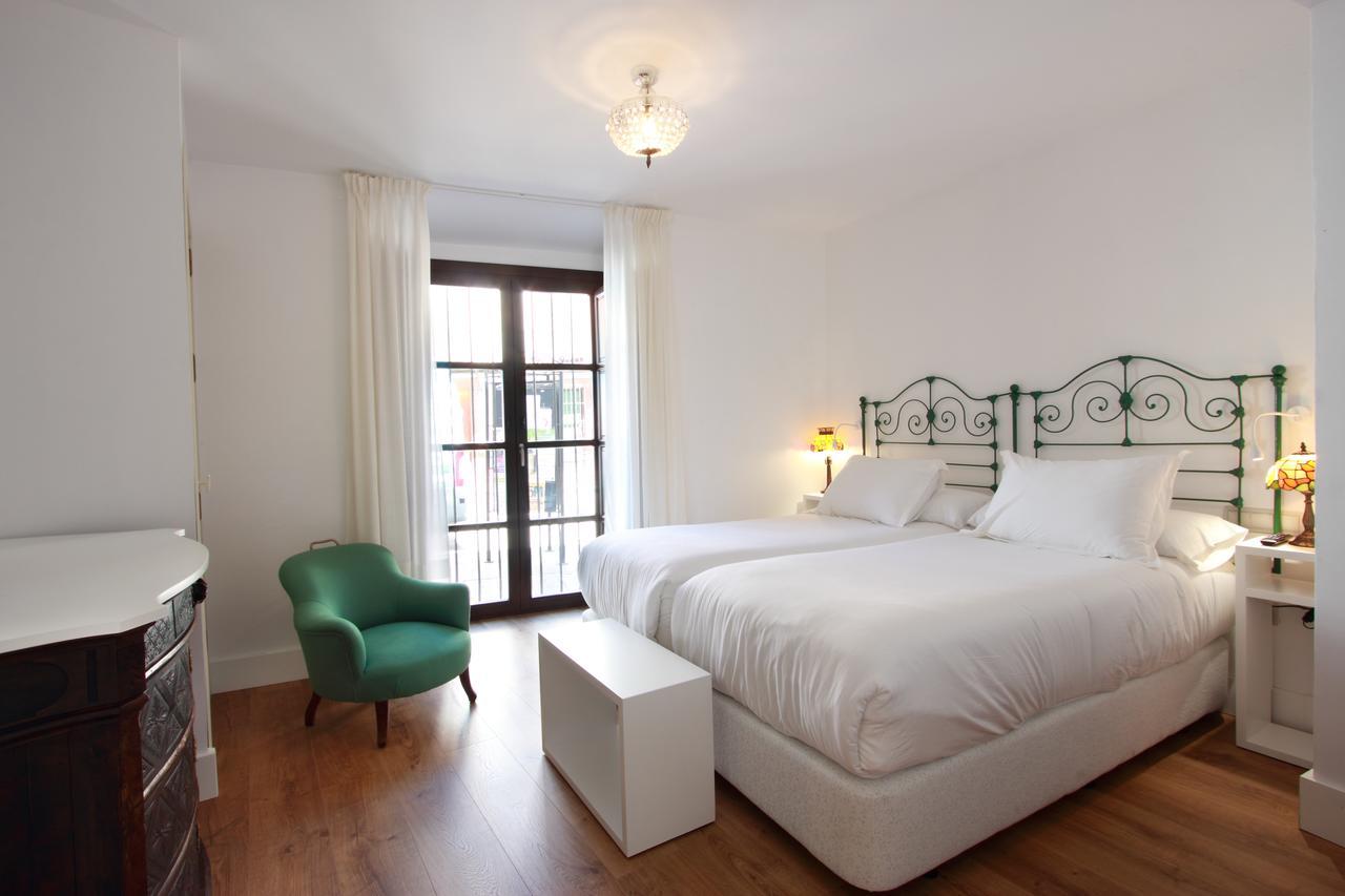 Standard Double Room,616287680:JPEG