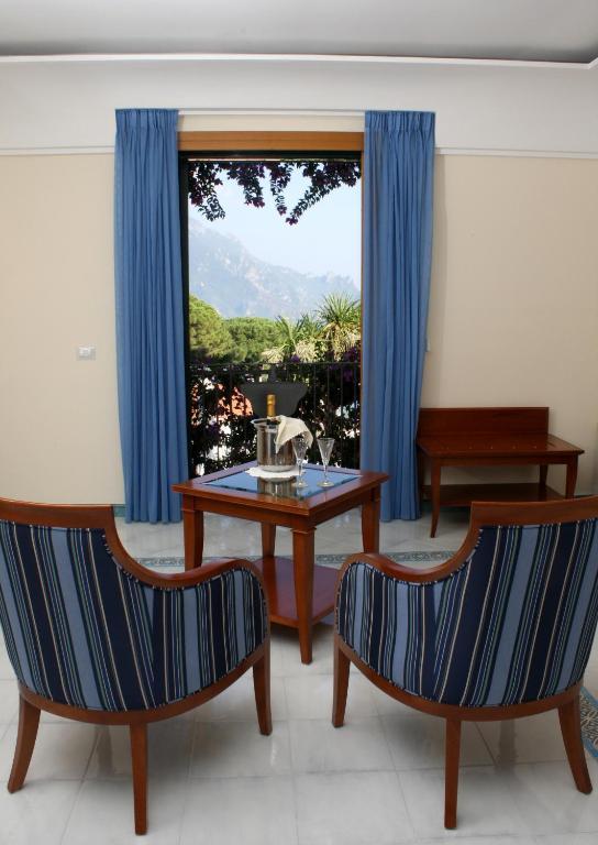 Chambre Deluxe Double ou Lits Jumeaux