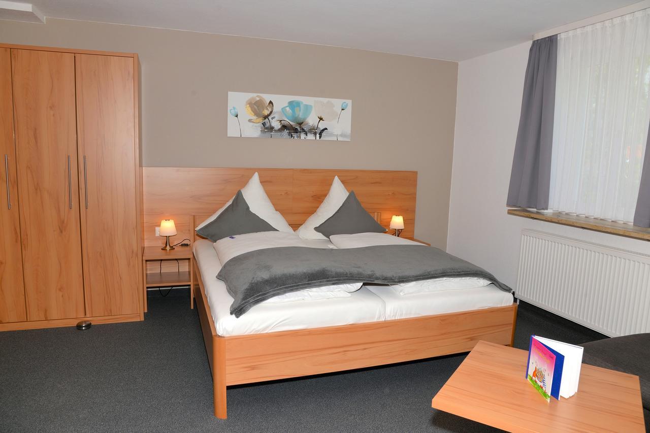 Doppelzimmer mit Balkon