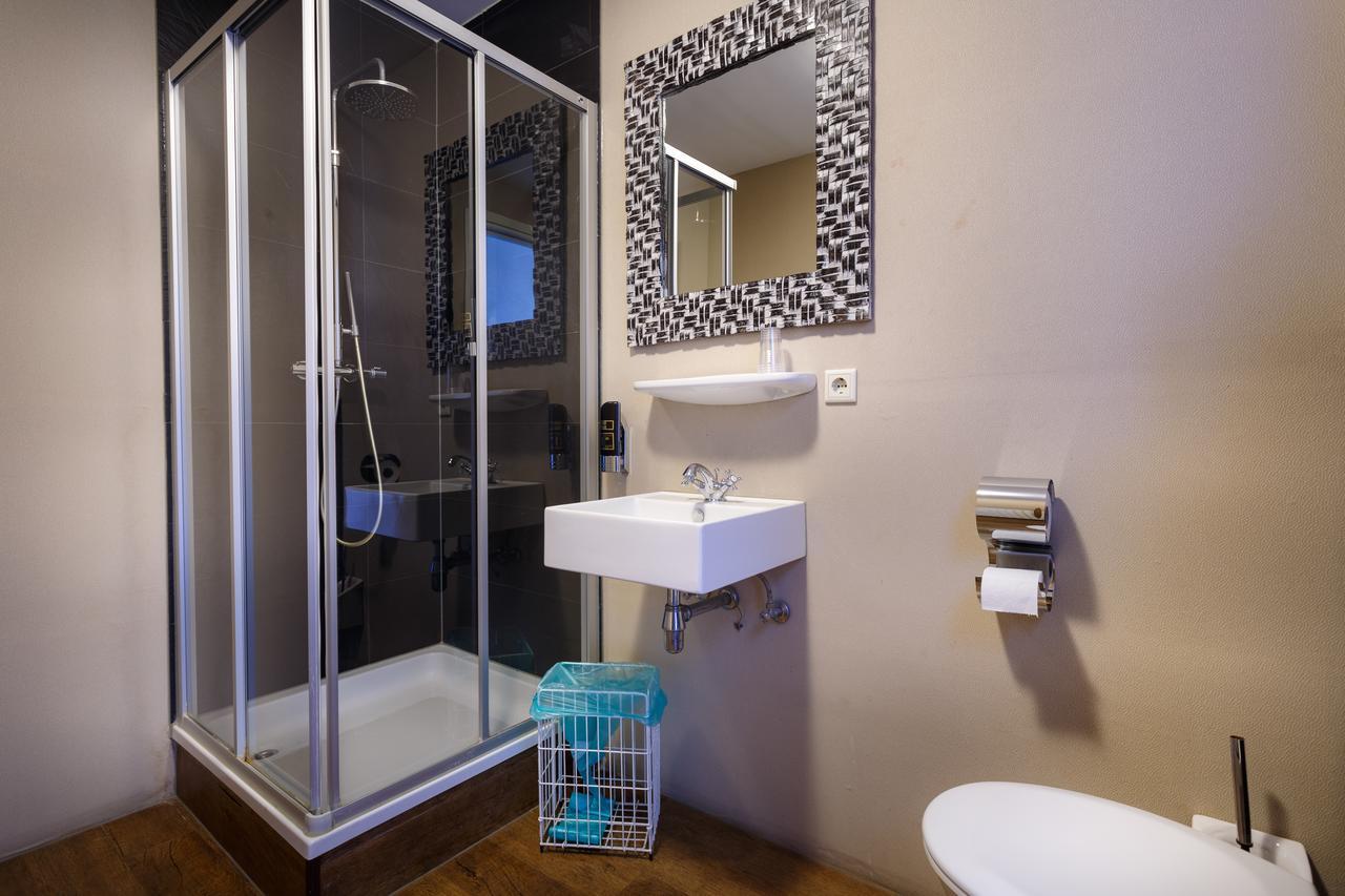 Eenpersoonskamer met Eigen Badkamer