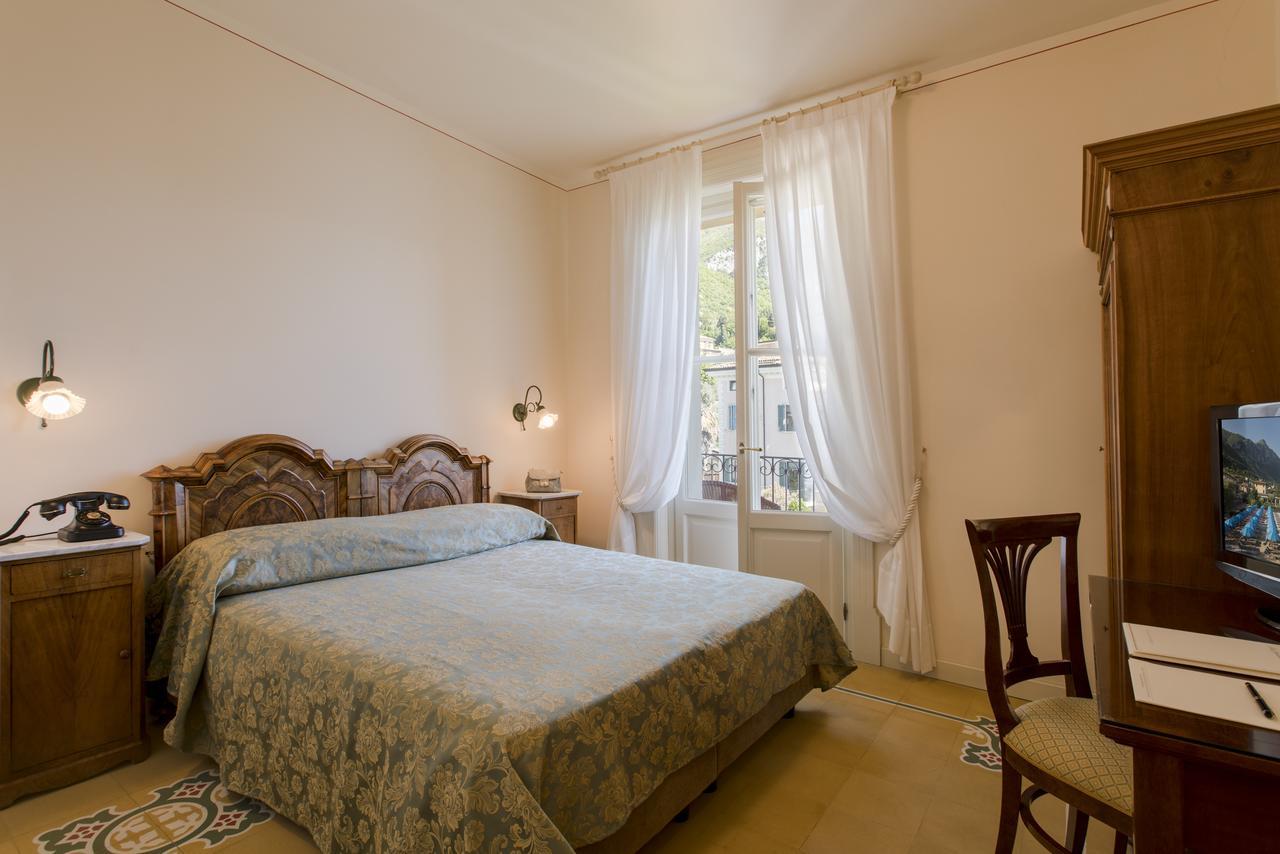 Doppelzimmer mit Seeblick