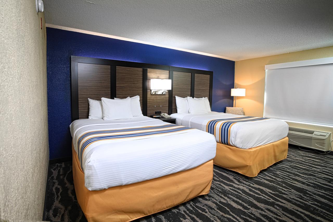 Queen Room with Two Queen Beds