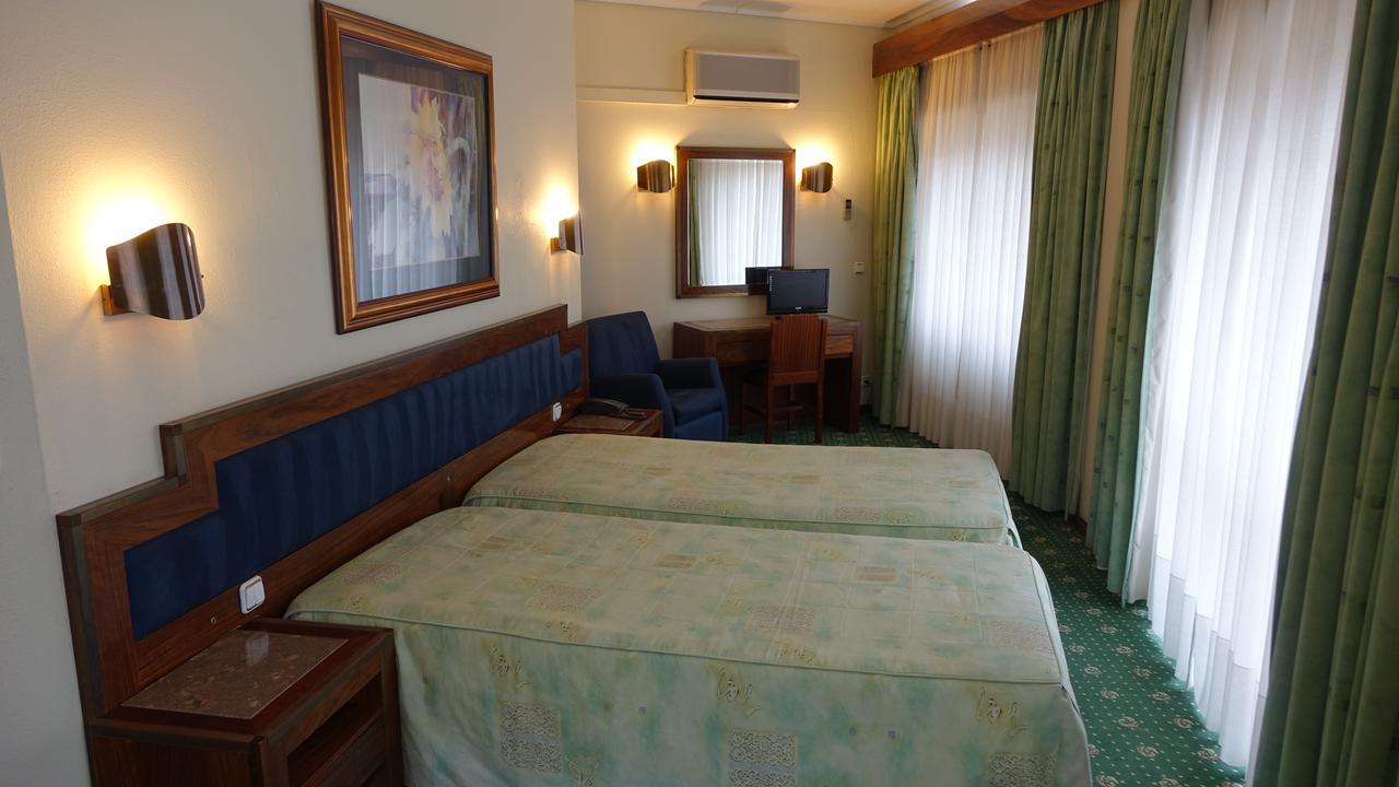 Quarto Triplo Standard