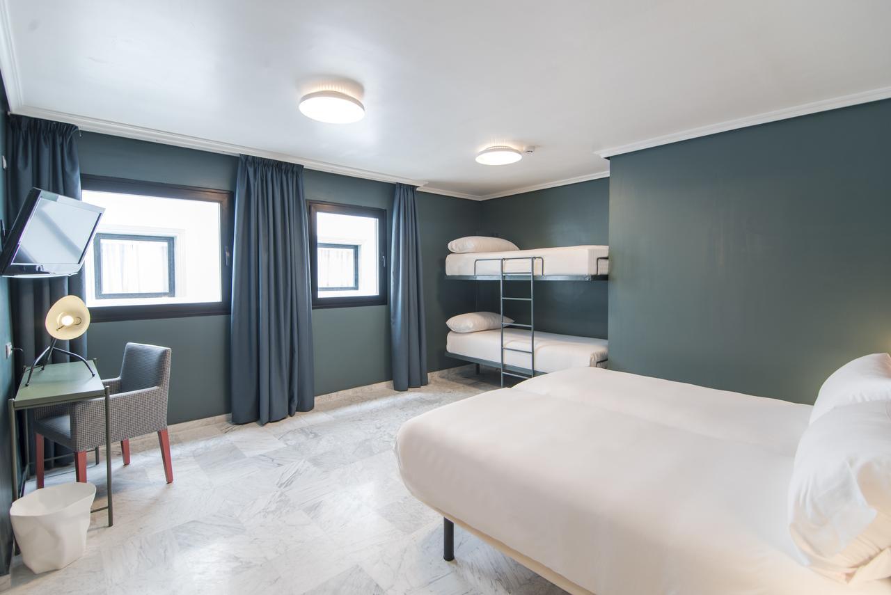 Quadruple Room,1207703515:JPEG