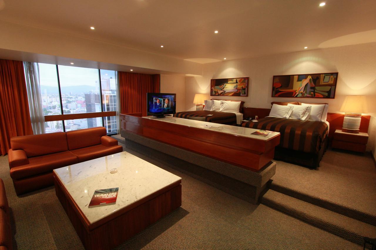 Suite Deluxe con bañera de hidromasaje