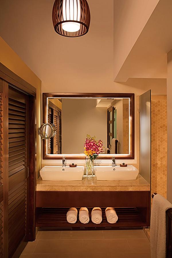 Junior Suite with Ocean View