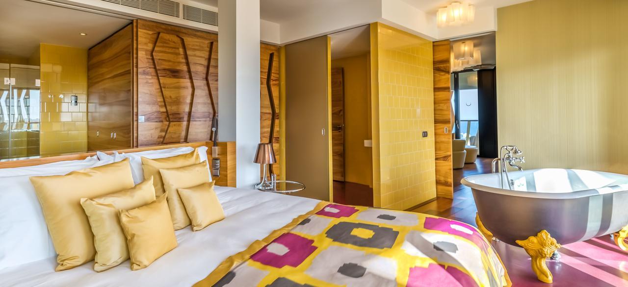Sky Suite
